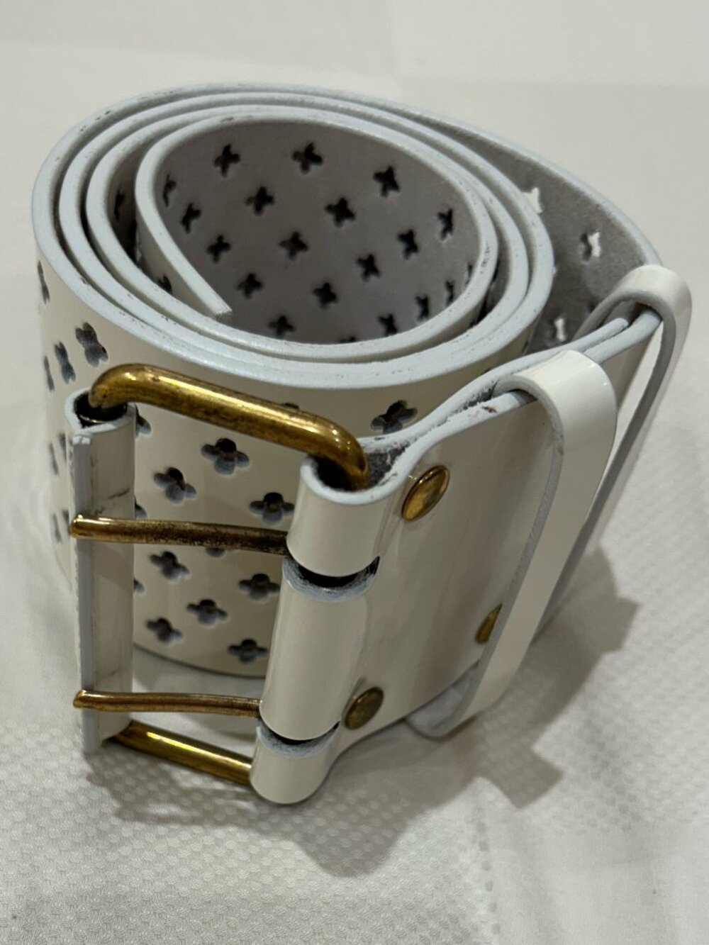 YVES SAINT LAURENT Patent Leather Belt